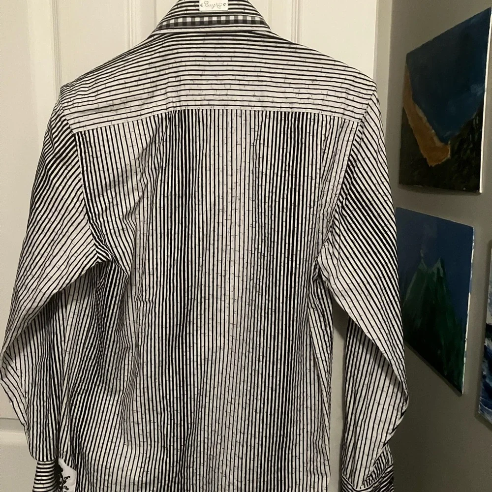 Men’s COOGI Monochrome Striped Shirt size S - Picture 2 of 6